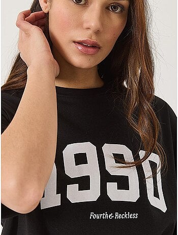 T-shirt oversize stampata con girocollo lucci