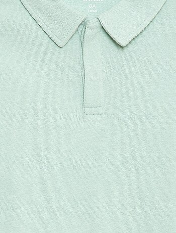 T-shirt polo