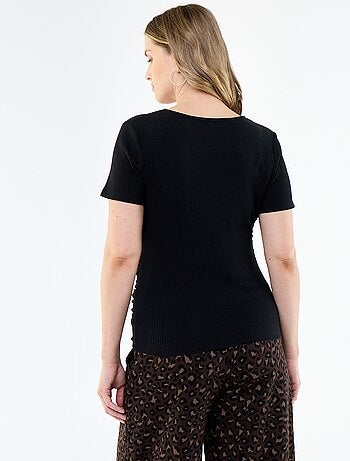 T-shirt premaman con scollo a portafoglio