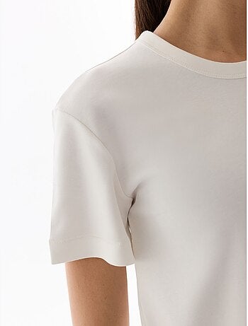 T-shirt premium a maniche corte penti
