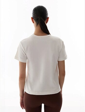 T-shirt premium a maniche corte penti