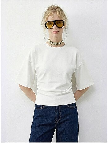 T-shirt regular fit con girocollo lucci