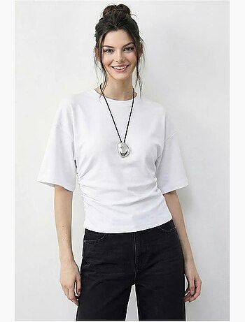 T-shirt regular fit con girocollo lucci
