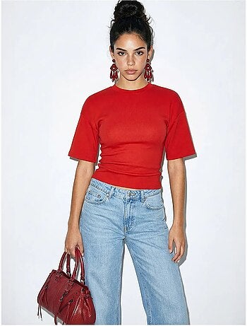 T-shirt regular fit con girocollo lucci