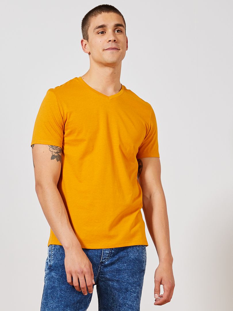 T-shirt regular in cotone scollo a V GIALLO - Kiabi