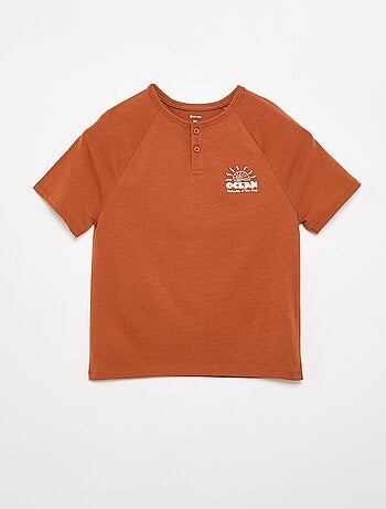 T-shirt ricamata a maniche corte