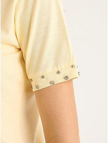 T-shirt ricamata con girocollo e maniche corte lucci