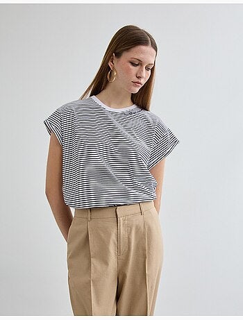 T-shirt ricamata, MO Fashion