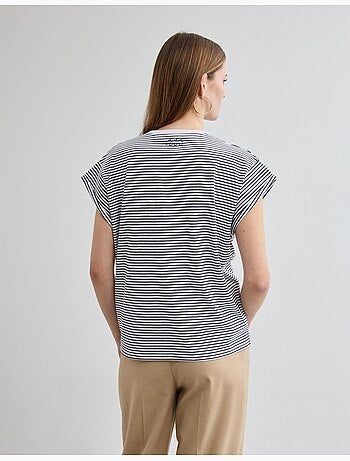 T-shirt ricamata, MO Fashion