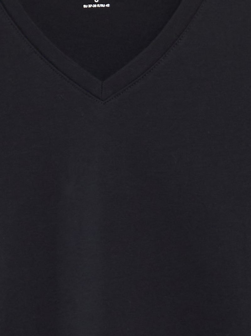 T-shirt scollo a V nero - Kiabi