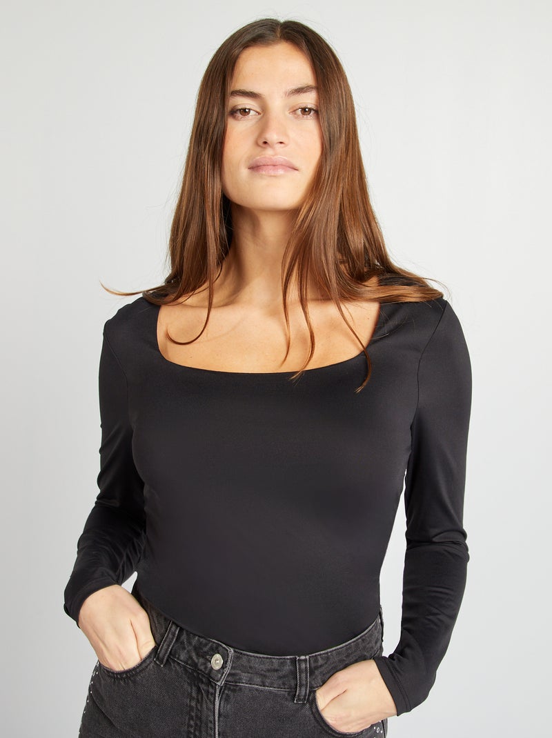T-shirt scollo quadrato nero - Kiabi