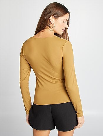 T-shirt scollo quadrato