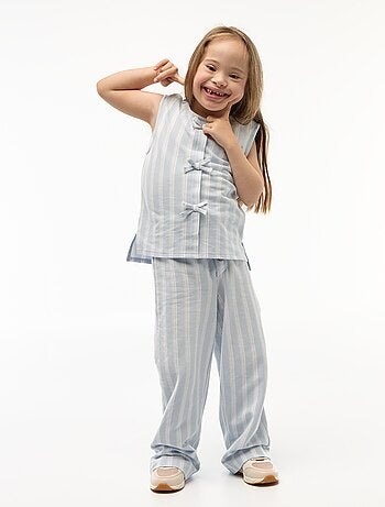 T-shirt senza maniche con nodi fantasia - collezione facile da indossare