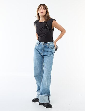 T-shirt senza maniche con pizzo sul davanti