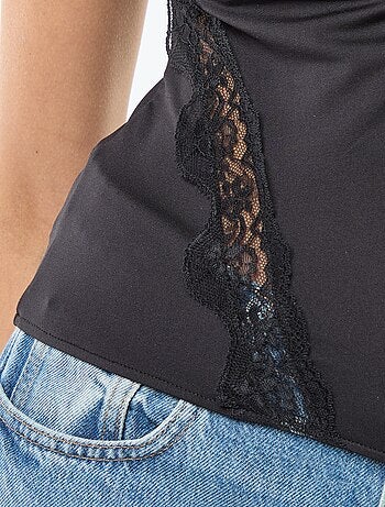 T-shirt senza maniche con pizzo sul davanti