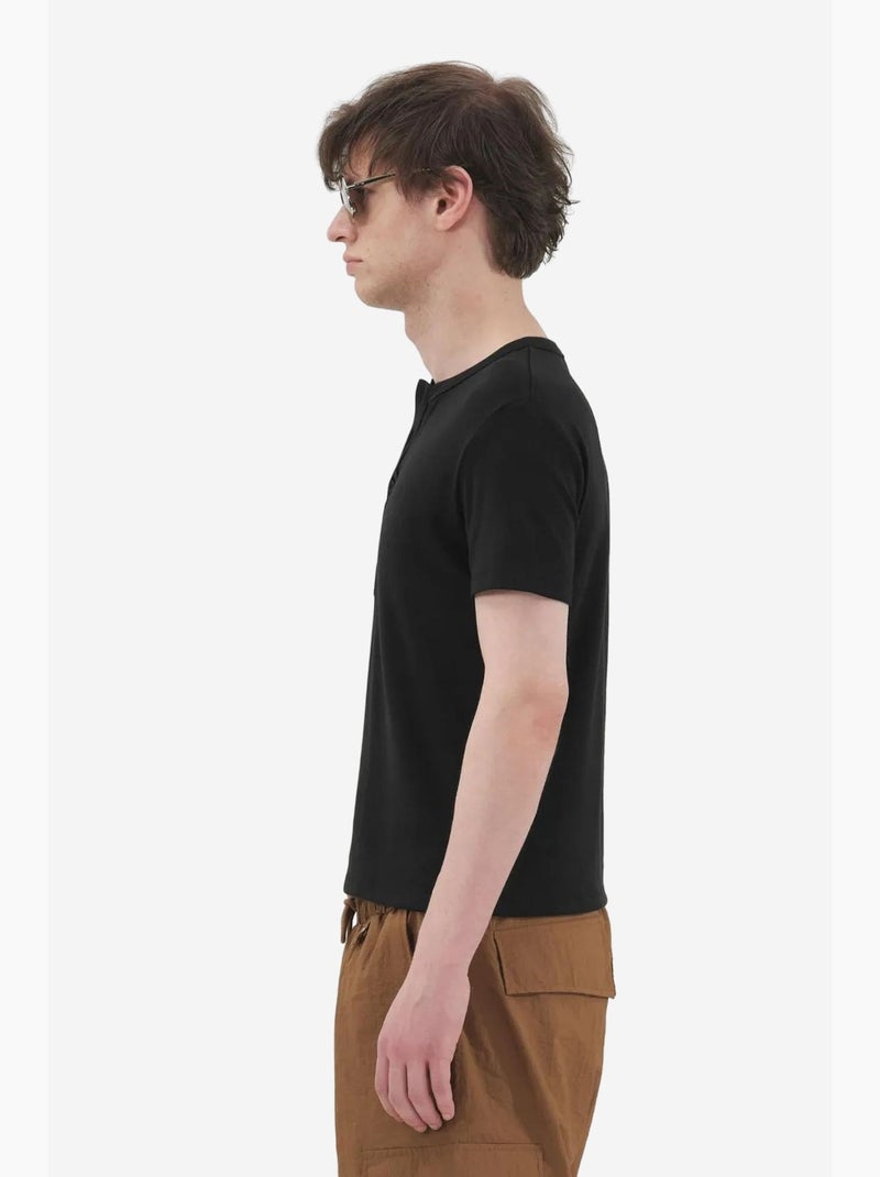 T-shirt slim fit con girocollo e bottoni giesto Nero - Kiabi