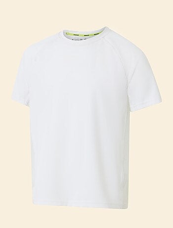 T-shirt sportiva - (ekstract)