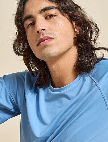 T-shirt sportiva con dettaglio riflettente - (ekstract)