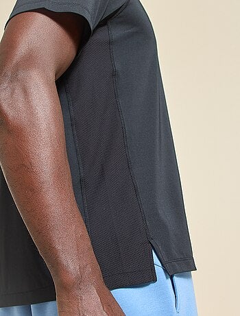 T-shirt sportiva con dettaglio riflettente - (ekstract)