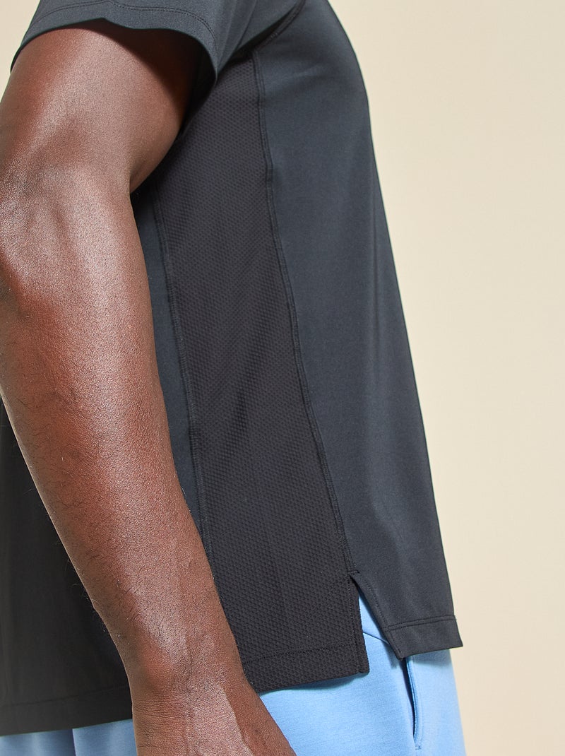 T-shirt sportiva con dettaglio riflettente - (ekstract) Nero - Kiabi