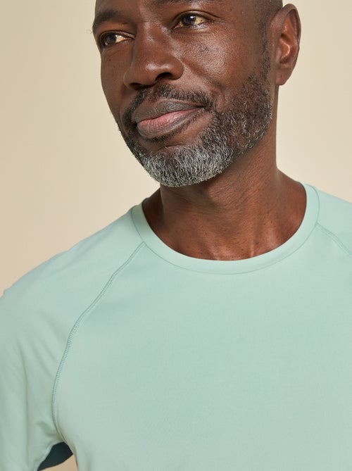 T-shirt sportiva con dettaglio riflettente - (ekstract) - Kiabi