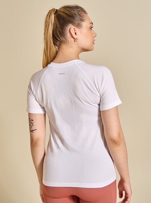 T-shirt sportiva effetto seconda pelle - (ekstract) - Kiabi T-shirt sportiva effetto seconda pelle - (ekstract) - Kiabi