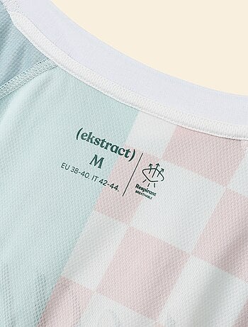 T-shirt sportiva fluida - (ekstract)