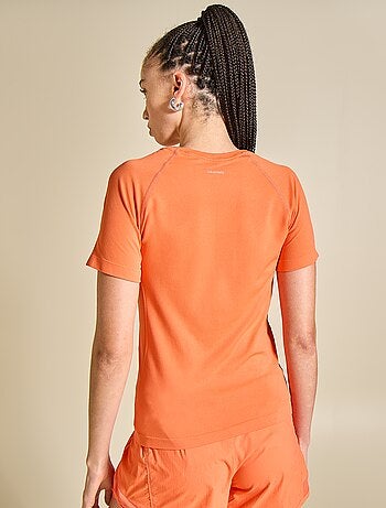 T-shirt sportivo effetto seconda pelle - (ekstract)