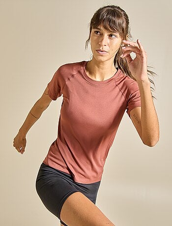 T-shirt sportivo effetto seconda pelle - (ekstract)