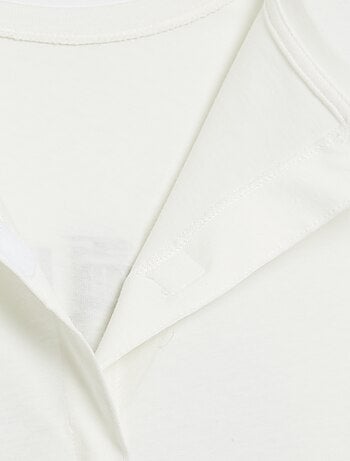 T-shirt stampata - collezione facile da indossare