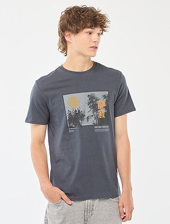 T-shirt stampata a maniche corte