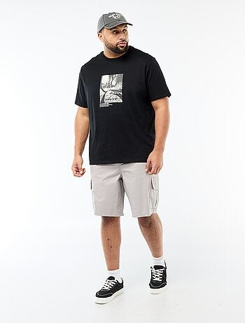 T-shirt stampata a maniche corte e girocollo