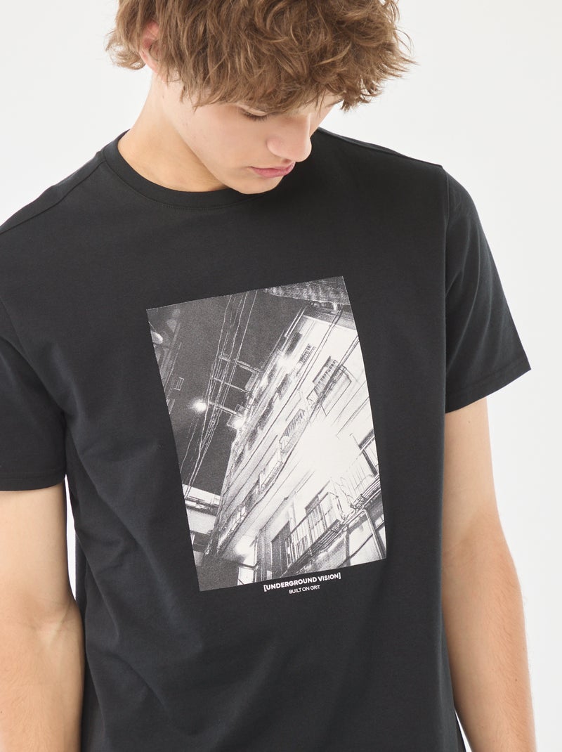 T-shirt stampata a maniche corte Nero - Kiabi