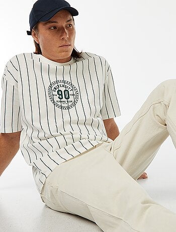 T-shirt stampata a maniche corte stile college americano