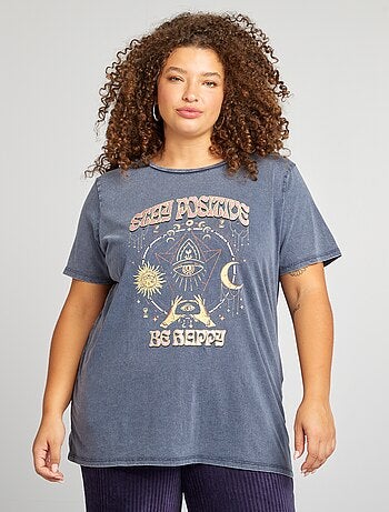 T-shirt stampata 'Carmakoma'