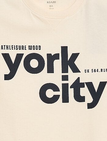 T-shirt stampata con messaggio