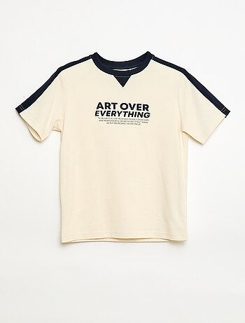 T-shirt stampata con messaggio