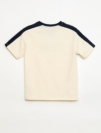 T-shirt stampata con messaggio