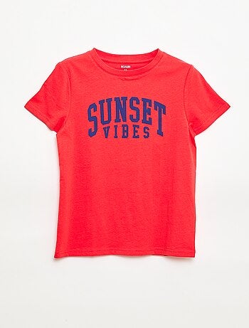 T-shirt stampata con messaggio