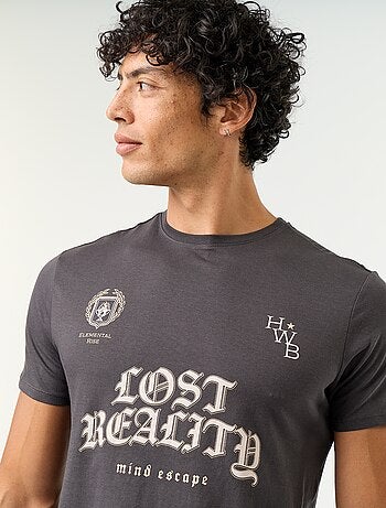 T-shirt con stampa fantasia a maniche corte