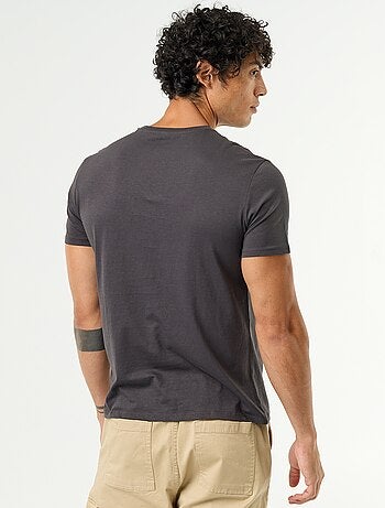 T-shirt con stampa fantasia a maniche corte