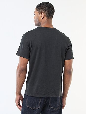 T-shirt stampata 'Red Hot Chili Peppers'