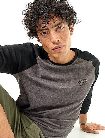 T-shirt stampato con maniche lunghe raglan