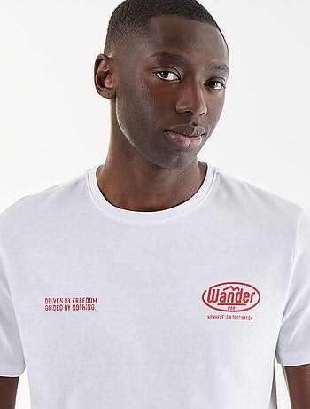 T-shirt stampato fantasia a maniche corte