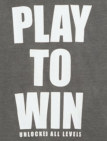 T-shirt stile basket