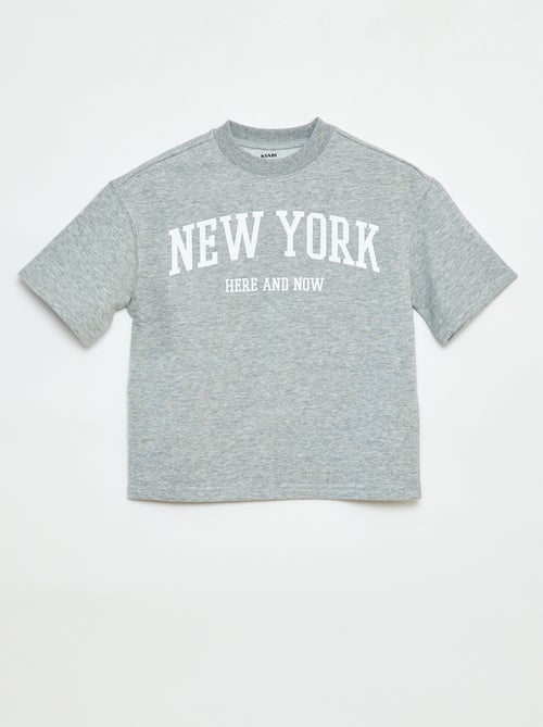 T-shirt stile universitario a maniche corte - Kiabi