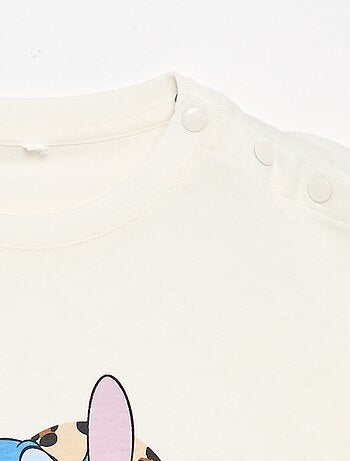 T-shirt 'Stitch' - collezione facile da indossare