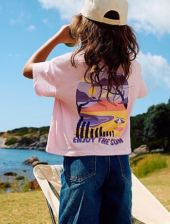 T-shirt taglio ampio con stampa sul retro e sul petto