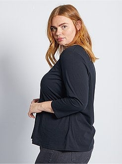 T-shirt tinta unita collo a barchetta - Kiabi