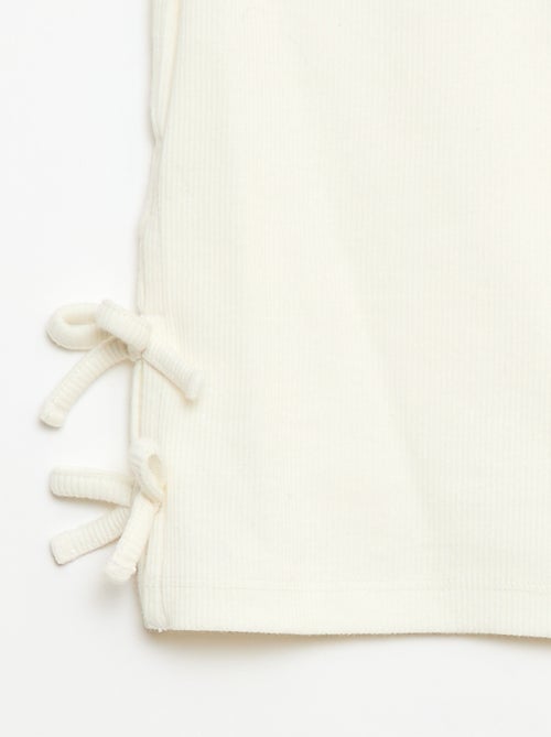 T-shirt tinta unita con fiocchi decorativi - Kiabi